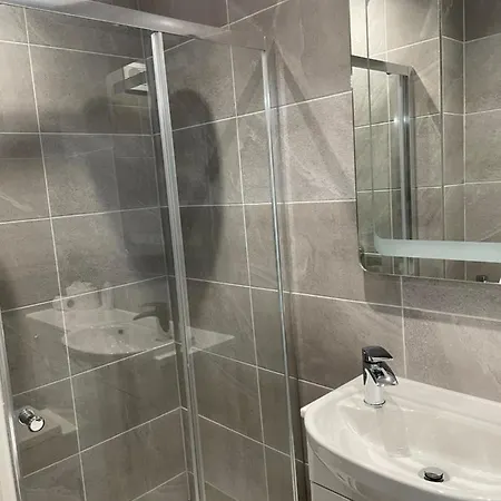 Castle House Pensjonat *