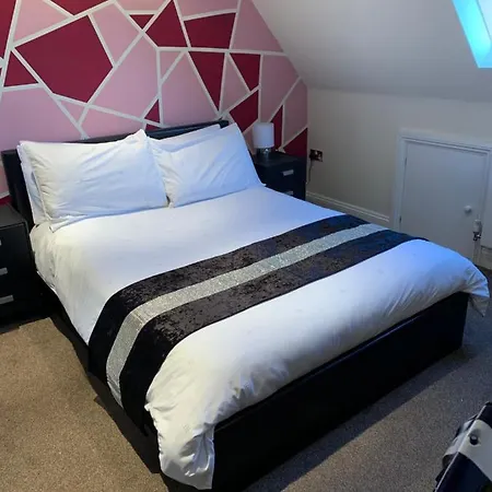 Guest house Castle House *