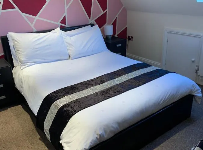 Guest house Castle House *